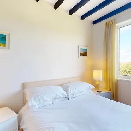 Holiday home C16 Treverbyn, Riviere Towans *